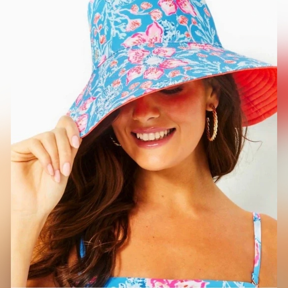 Lilly Pulitzer Reversible Canvas SunHat Multi Bahamian Rhapsody&Flamingo Feather